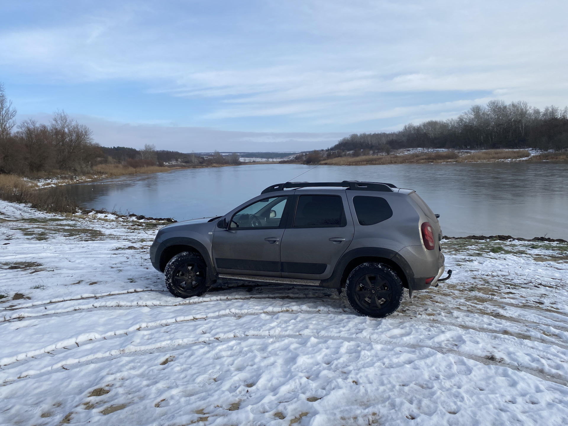 Звук (вибрация) педали сцепления — Renault Duster (1G), 1,5 л, 2020 ...