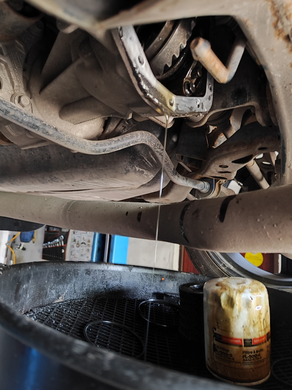 Фото в бортжурнале Ford Explorer (5G)