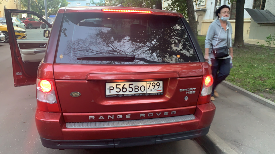 Решил поменять лампочку — сломал машину ) — Land Rover Range Rover ...