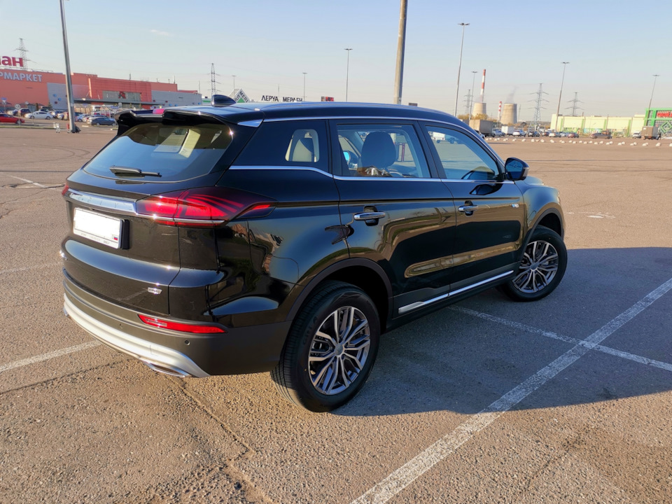 Geely atlas pro 23 года