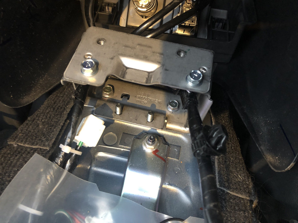 Фото в бортжурнале Mitsubishi Pajero Sport (3G)