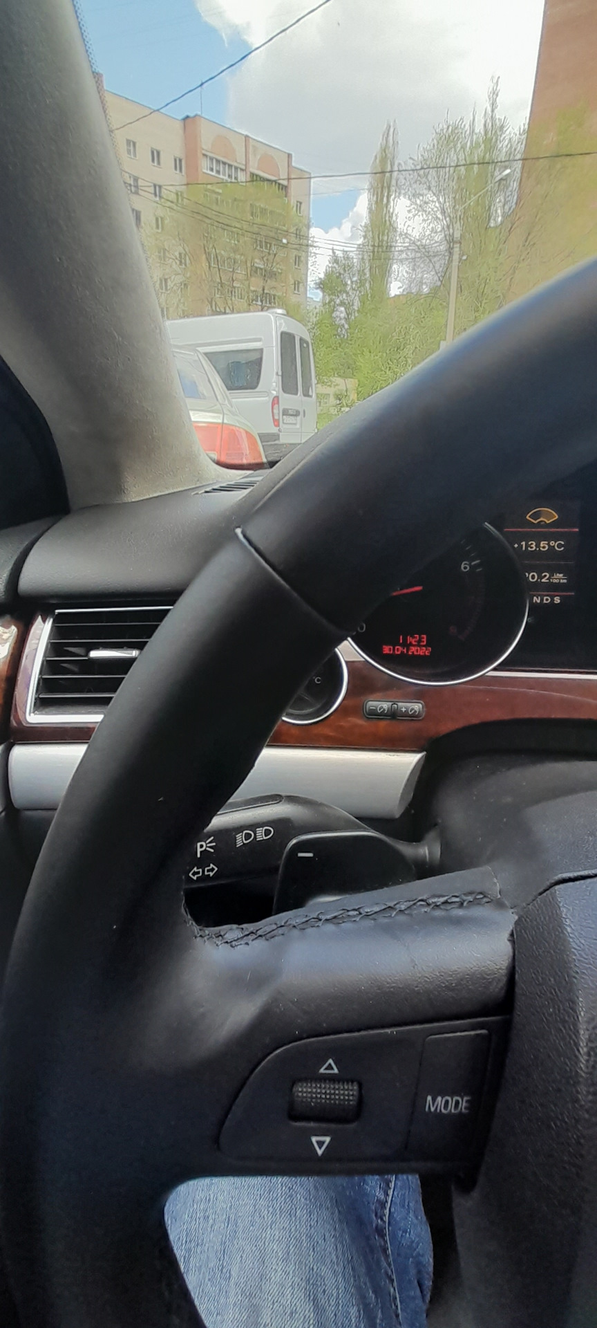 Покраска руля — Audi A8 (D3), 6 л, 2005 года | своими руками | DRIVE2