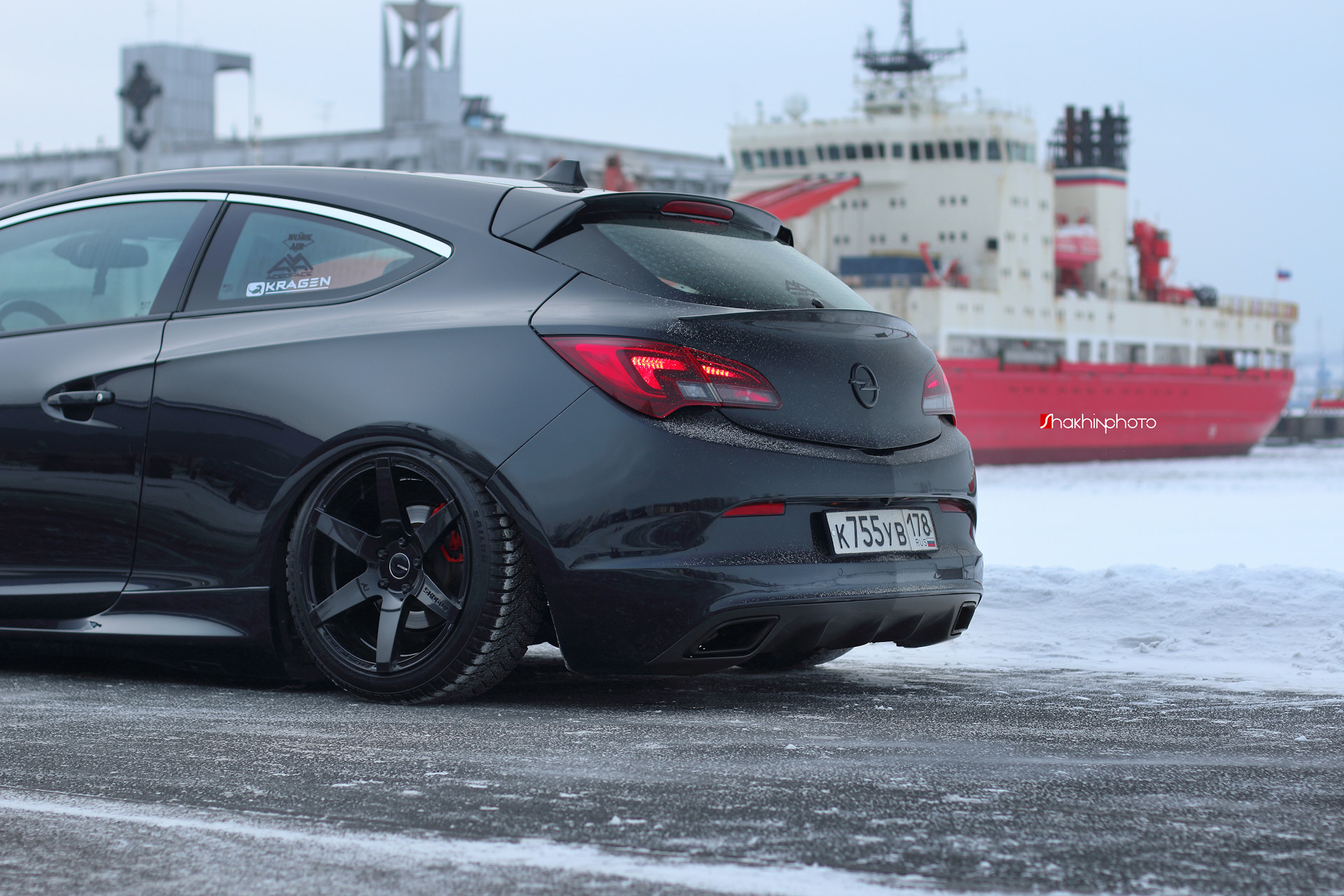 Opel Astra GTC J обвес