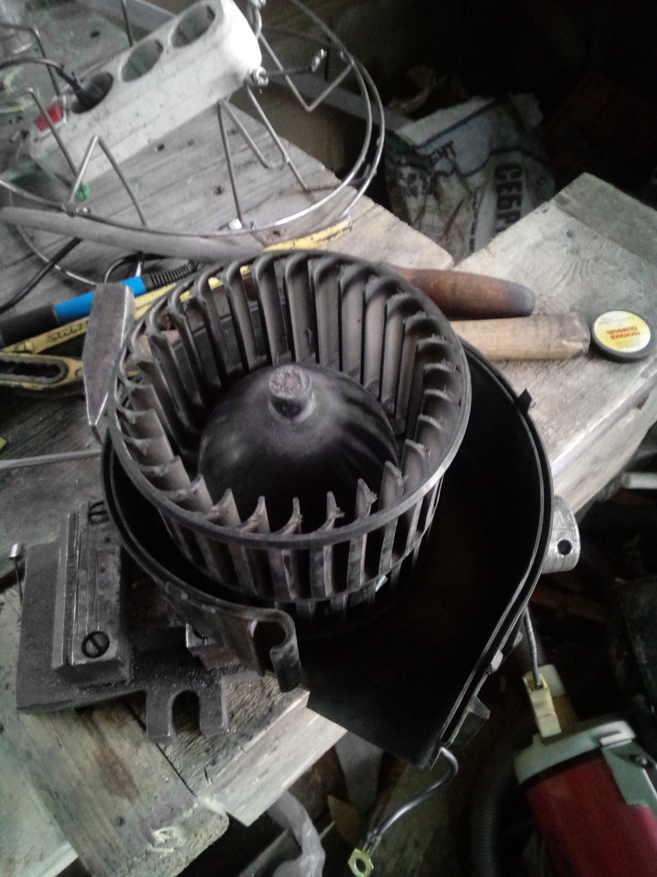 Одел вентилятор — Lada 2120 Надежда