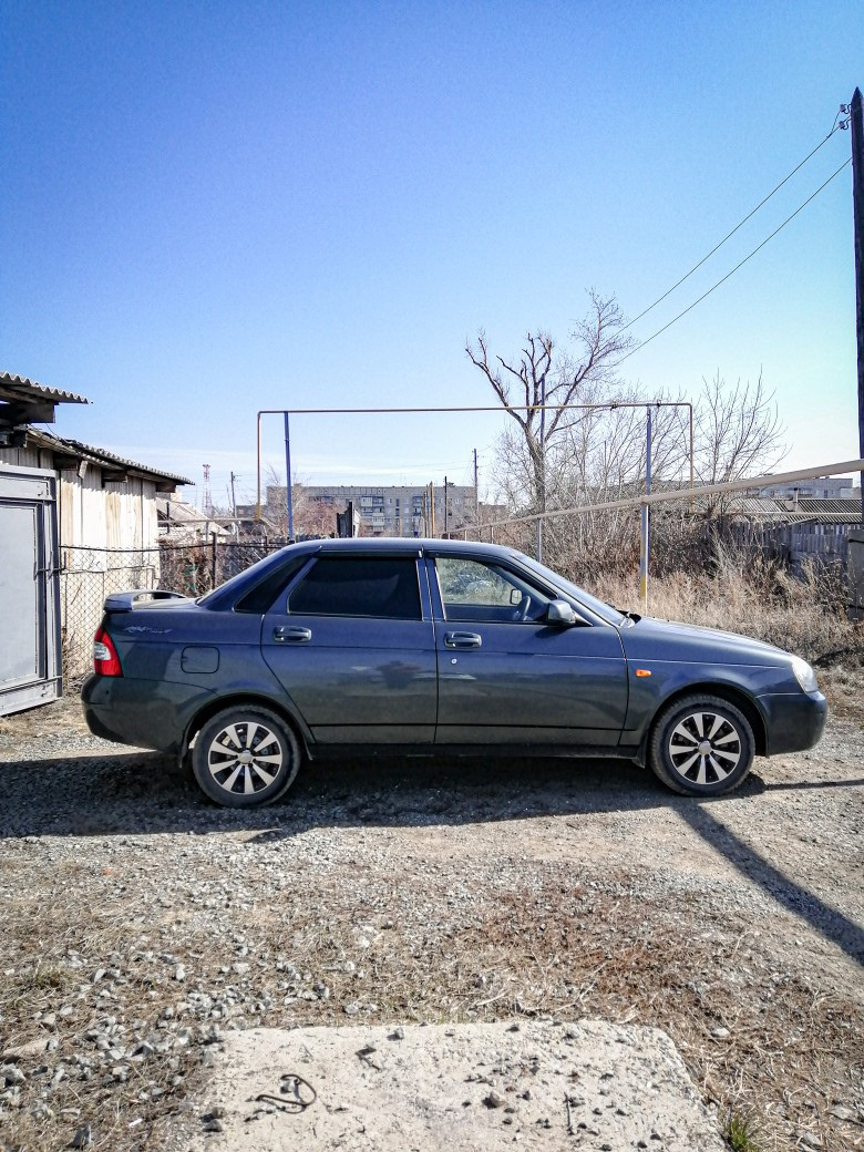 Убираем домики с задних стоек — Lada Приора седан, 1,6 л, 2009 года |  плановое ТО | DRIVE2