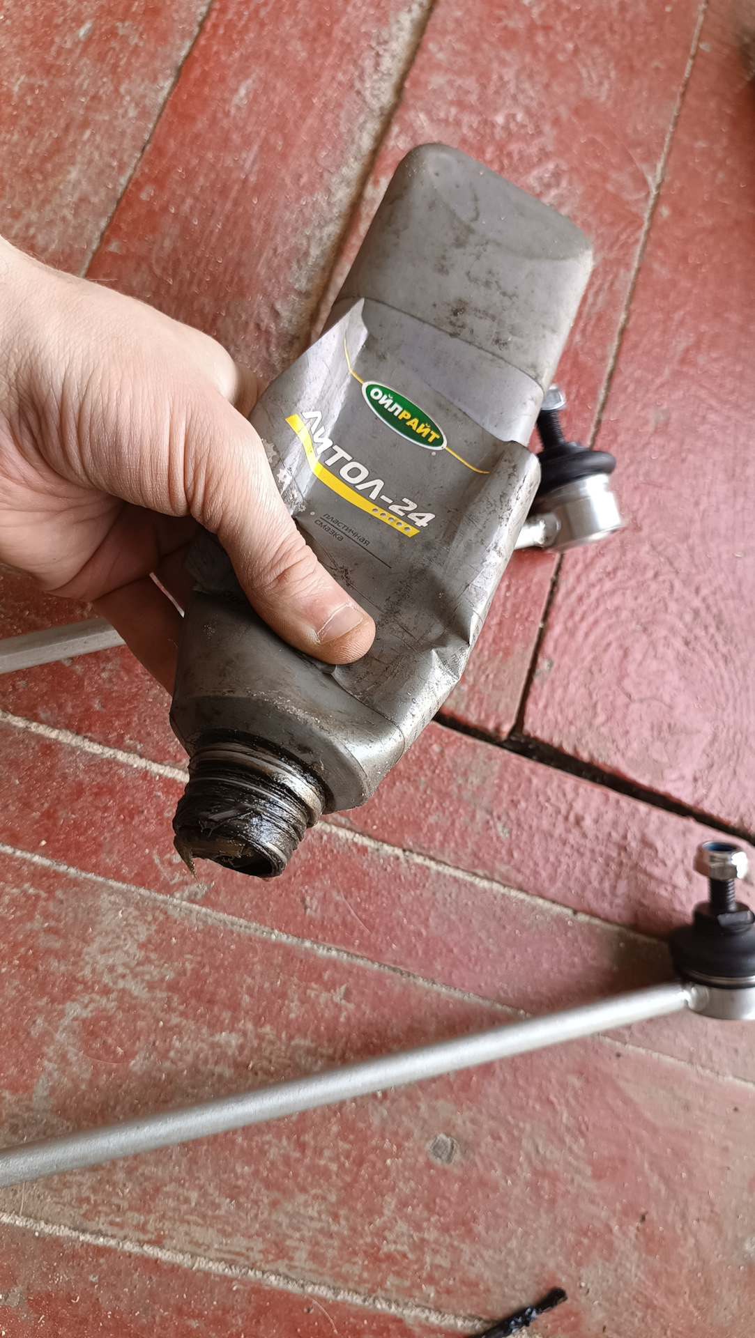 Замена стоек стабилизатора на дешевую диковинку, отечественную Феникс ...