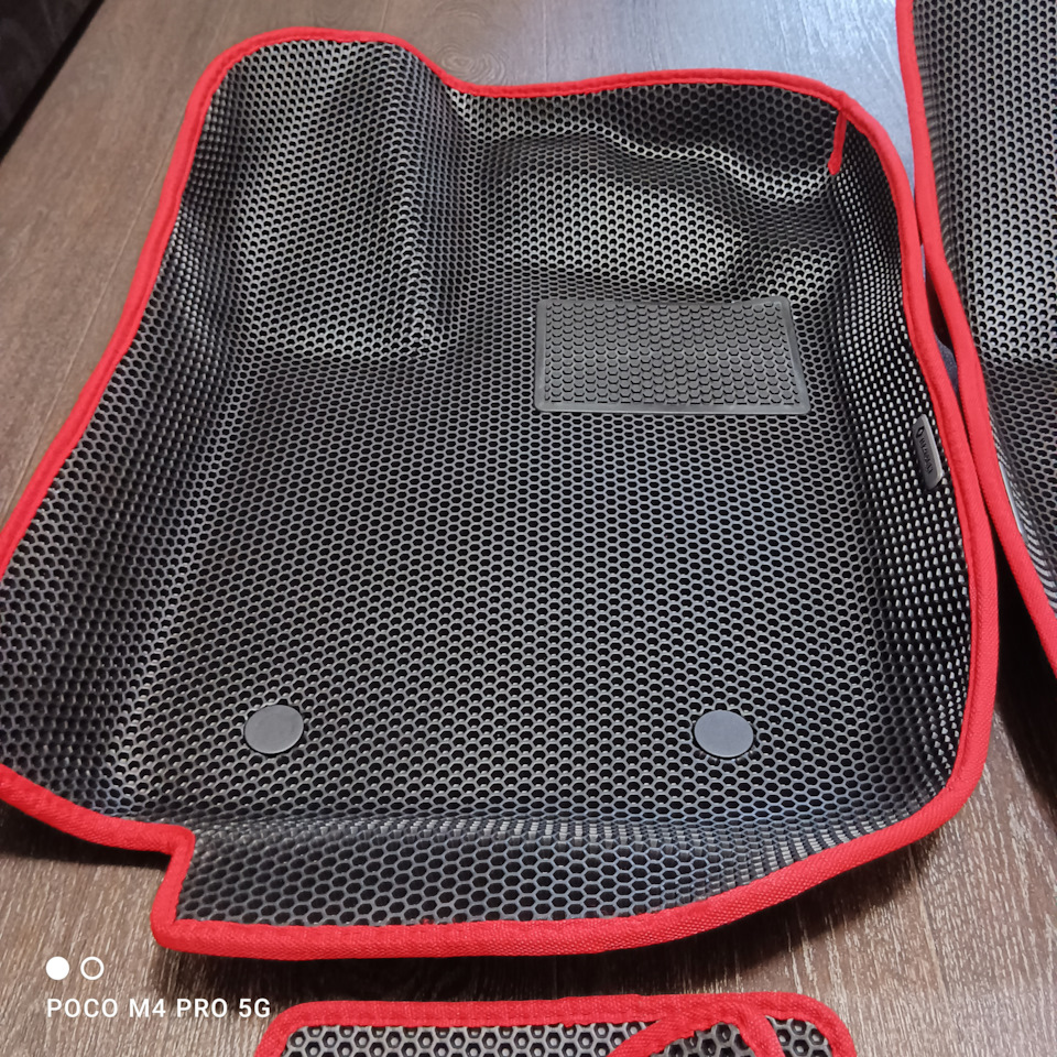 Фото в бортжурнале Renault Sandero 2G