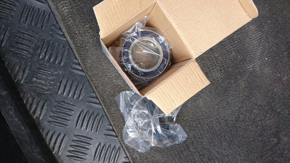 Для себя) Замена ступичного подшипника (передний левый) — Audi A6 (C5 ...