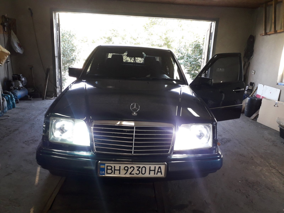 Проект линзы в фары — Mercedes-Benz E-Class (W124), 2,5 л, 1995 года ...