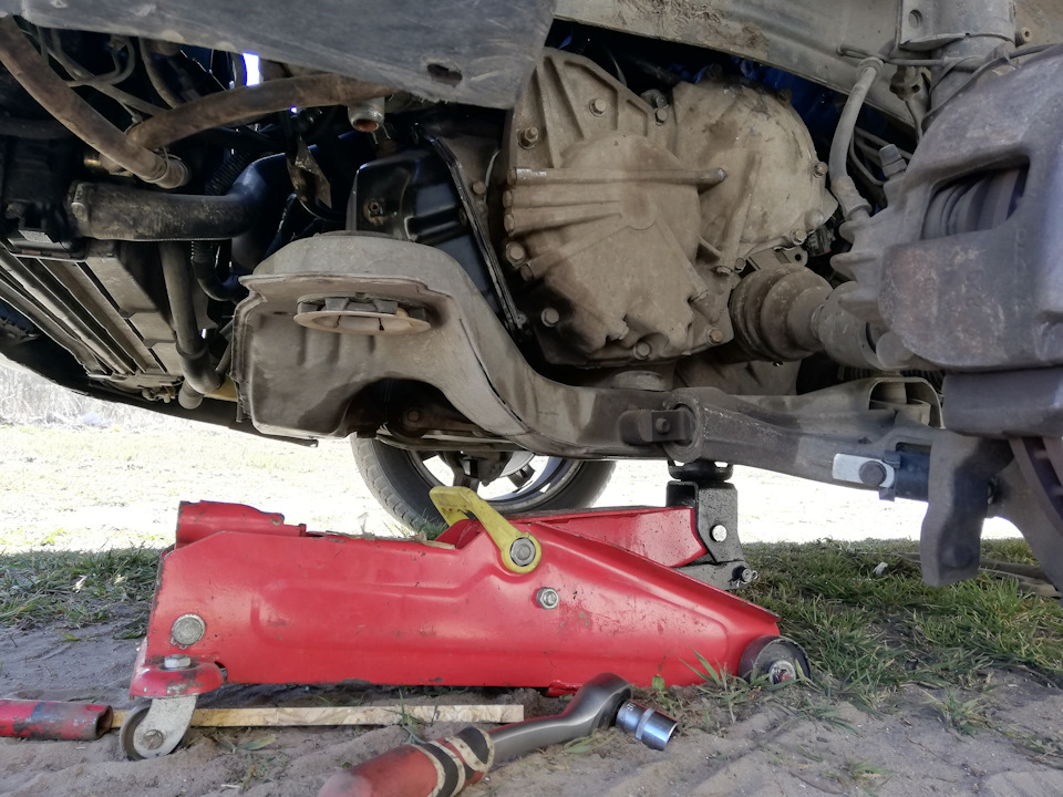 Какое масло заливать в коробку пежо 806 - 90 фото