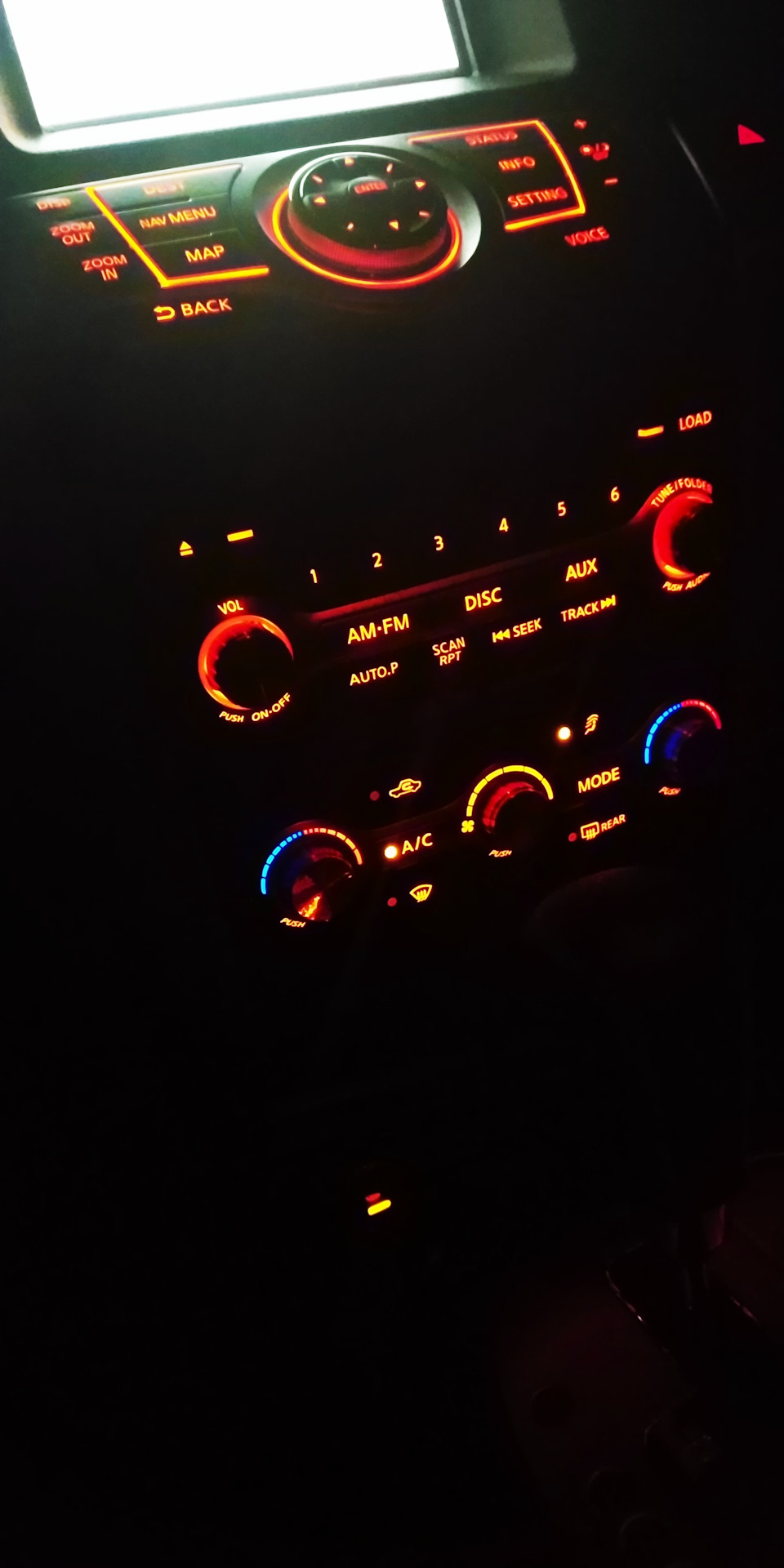 В ночью немного интереснее свет рассеивается теперь — Nissan Murano II