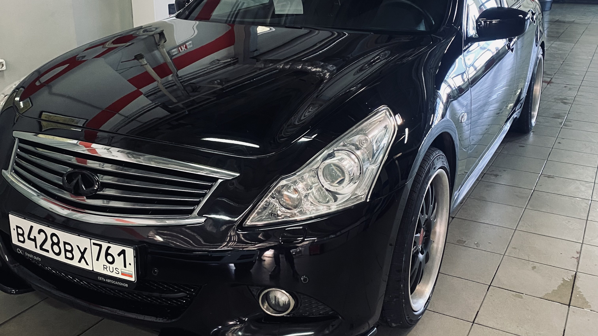 Infiniti G25 2.5 бензиновый 2013 | ZLOY на DRIVE2