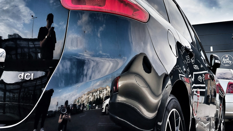 Renault Grand Scenic Black Pearl