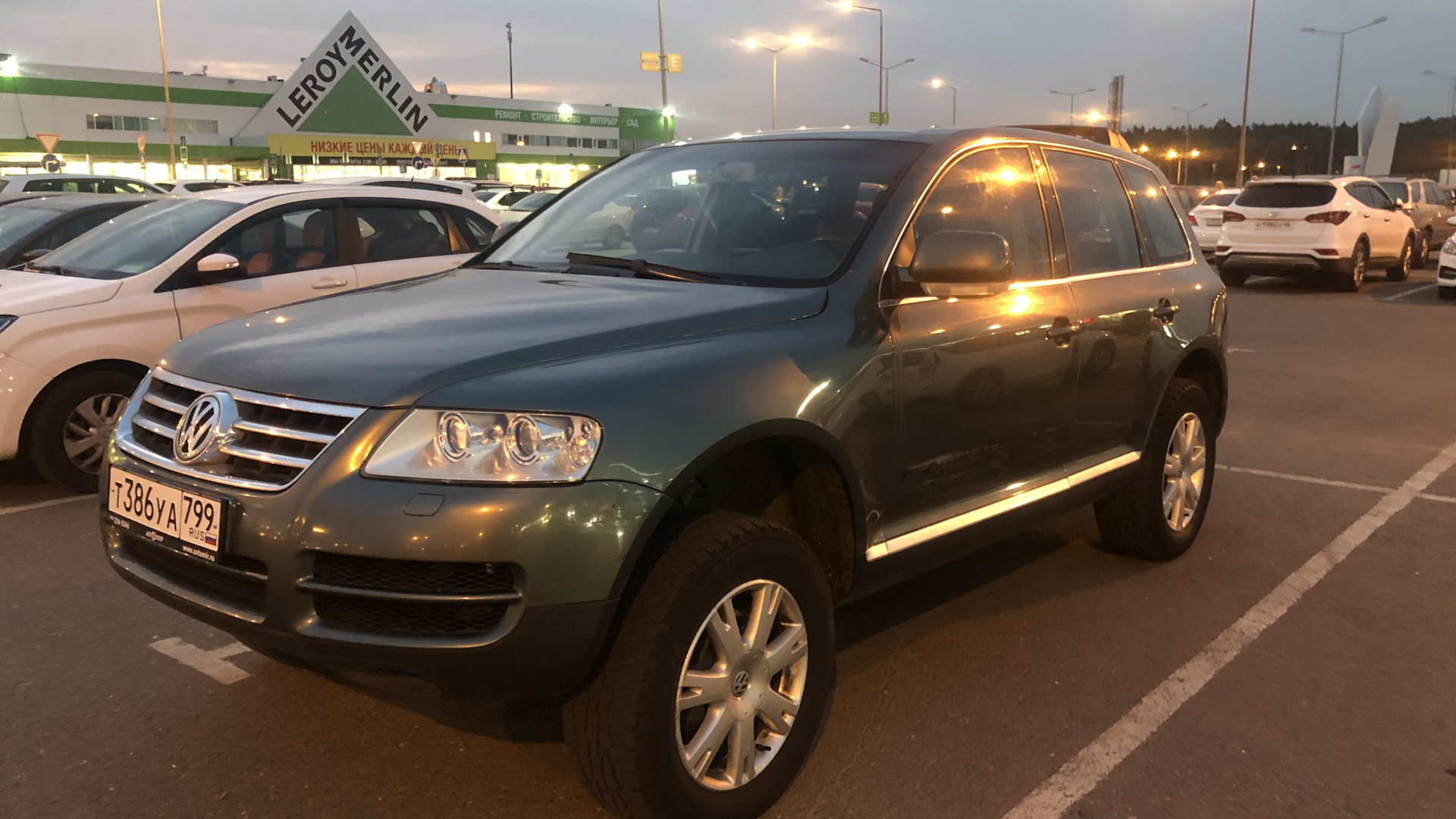 Volkswagen Touareg (1G) 3.2 бензиновый 2004 | Боль моя дырка задница на DRIVE2