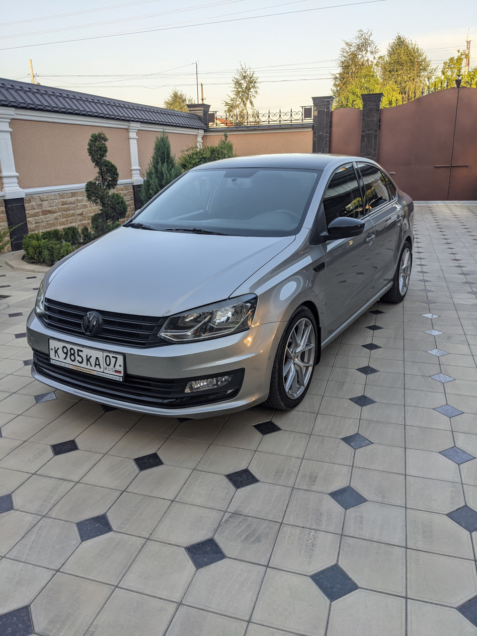 Антихром на polo sedan — Volkswagen Polo Sedan, 1,4 л, 2019 года | стайлинг  | DRIVE2