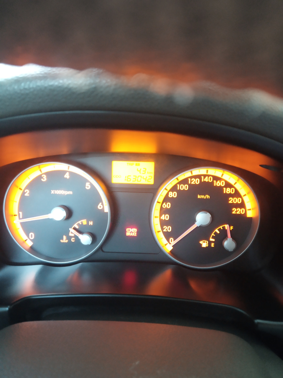 Немного промахнулся — Hyundai Accent (3G), 1,5 л, 2008 года | запчасти ...