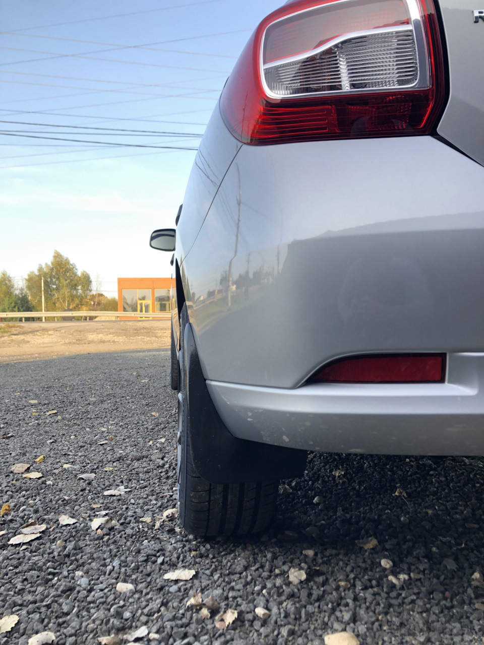 Фото в бортжурнале Renault Logan (2G)