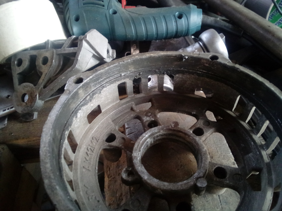 Задняя крышка — Lada 2120 Надежда