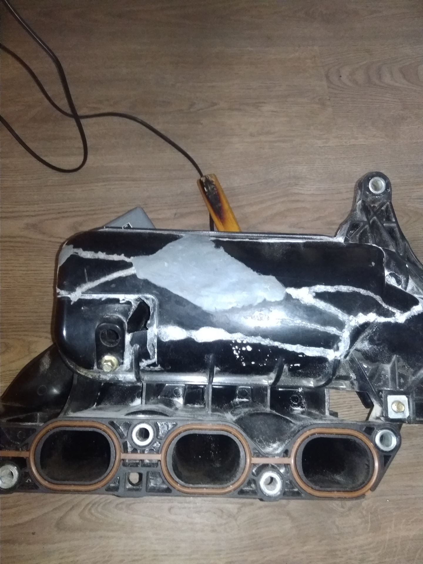 Впускной коллектор duratec 2. Форд фокус 2 снять впускной коллектор. 8 duratec. Коллектор ауди 2. Впускной и выпускной коллектор mazda 3 2006.