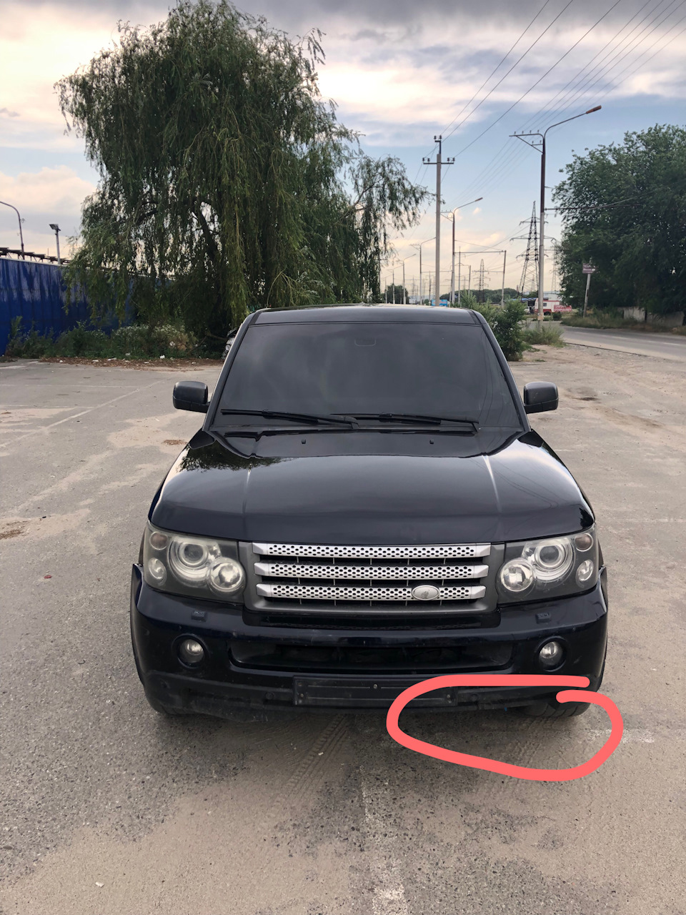 Куплю! Спойлер бампера — Land Rover Range Rover Sport (1G), 4,4 л, 2006  года | поломка | DRIVE2