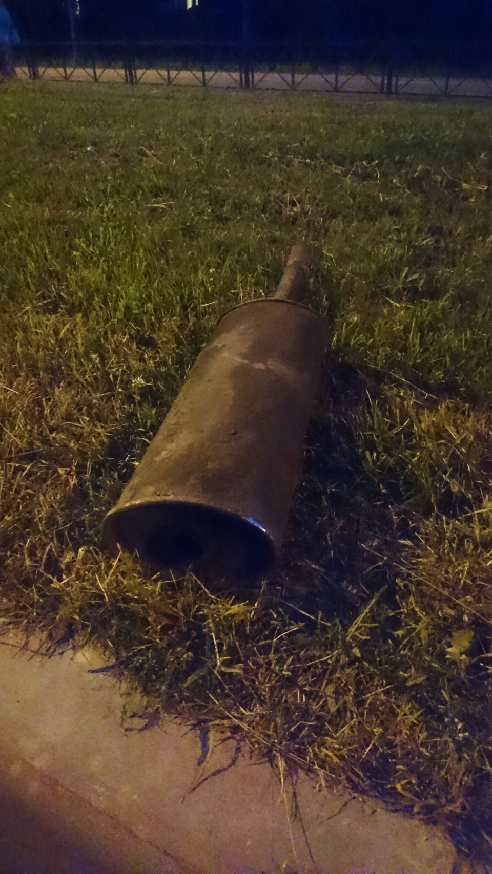 Отвалился глушитель — Toyota Cresta (90), 2,5 л, 1994 года | поломка ...