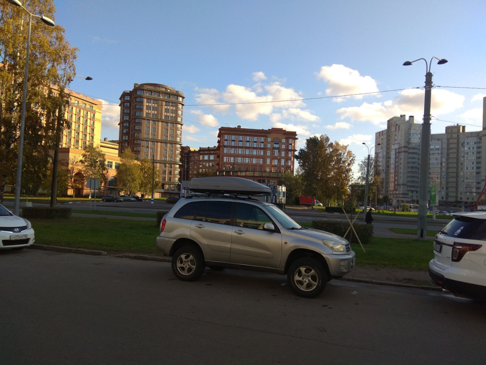 Бокс на крышу Магнум З90 — Toyota RAV4 (II), 2 л, 2003 года ...