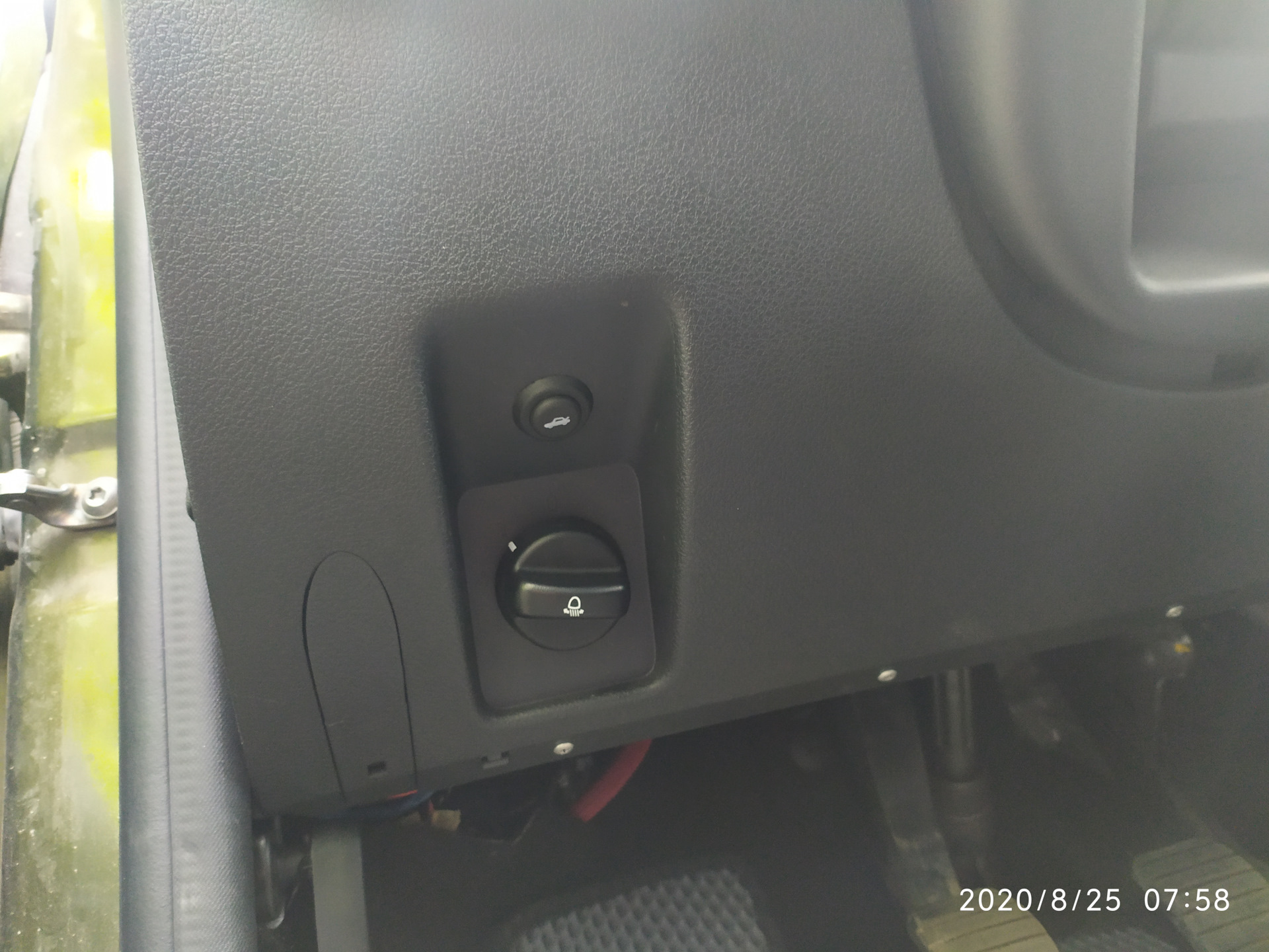 Кнопка открывания багажника рено дастер — DRIVE2