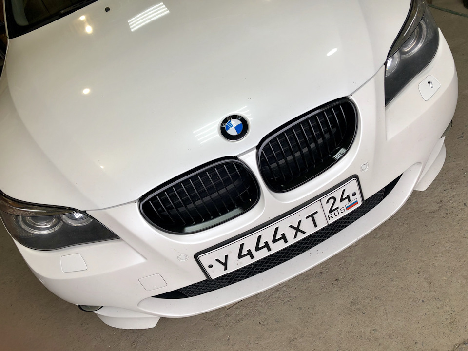 Черные ноздри — BMW 5 series (E60), 3 л, 2004 года | стайлинг | DRIVE2