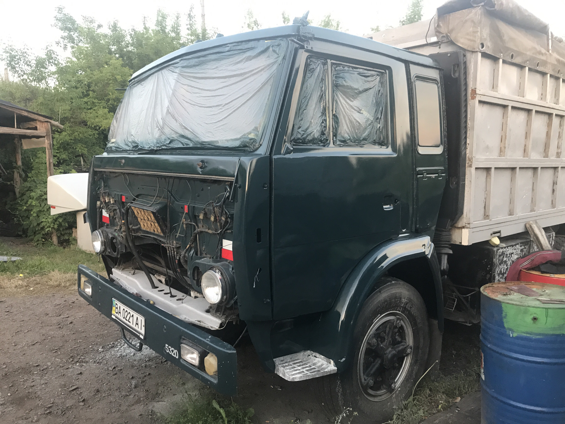 Камаз 5320 ремонт своими руками Покраска кабины) - Камаз 5320, 9,9 л, 1987 года своими руками DRIVE2