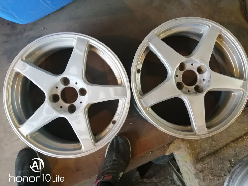 Покраска литья — Mazda Familia (BJ), 1,5 л, 1999 года | колёсные диски ...