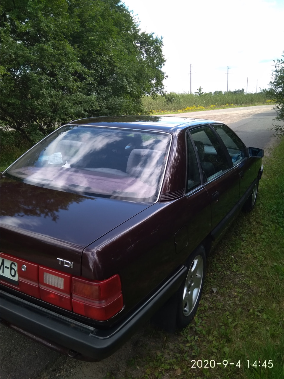 Так пару фоток, РС на телефон с памятью не очень )) — Audi 100 (C3), 2,5 л,  1990 года | просто так | DRIVE2