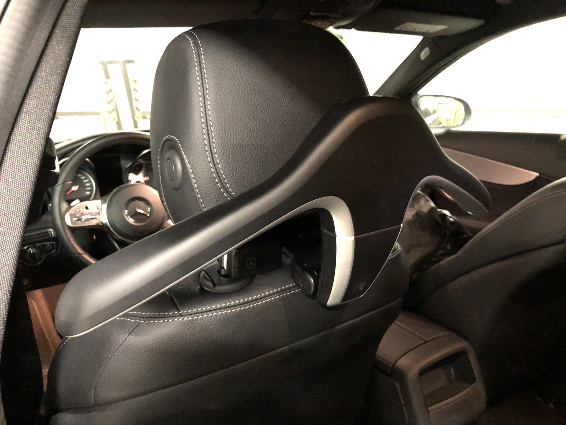 10. Полезные аксессуары — Mercedes-Benz C-class (W205), 1,6 л, 2018 ...