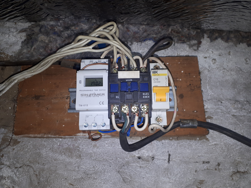 Почему горит датчик аккумулятора на киа спектра