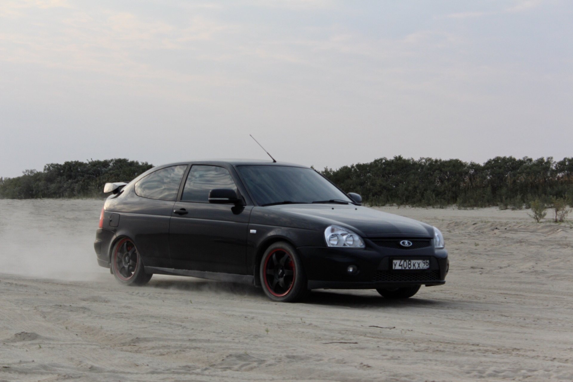 Lada Priora Coupe Sport черная