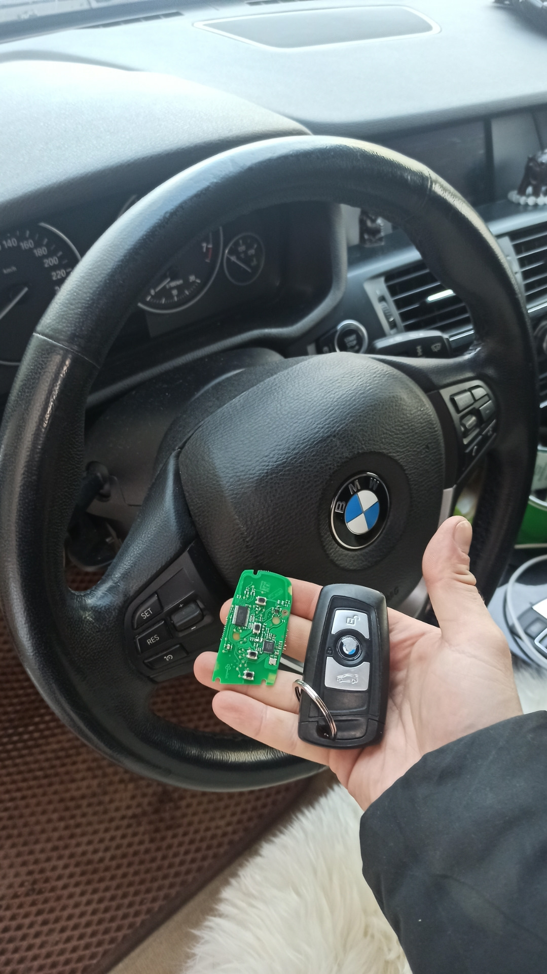 Изготовление чипа для автозапуска bmw F25 x3 2014 — Андрей Пифон на DRIVE2