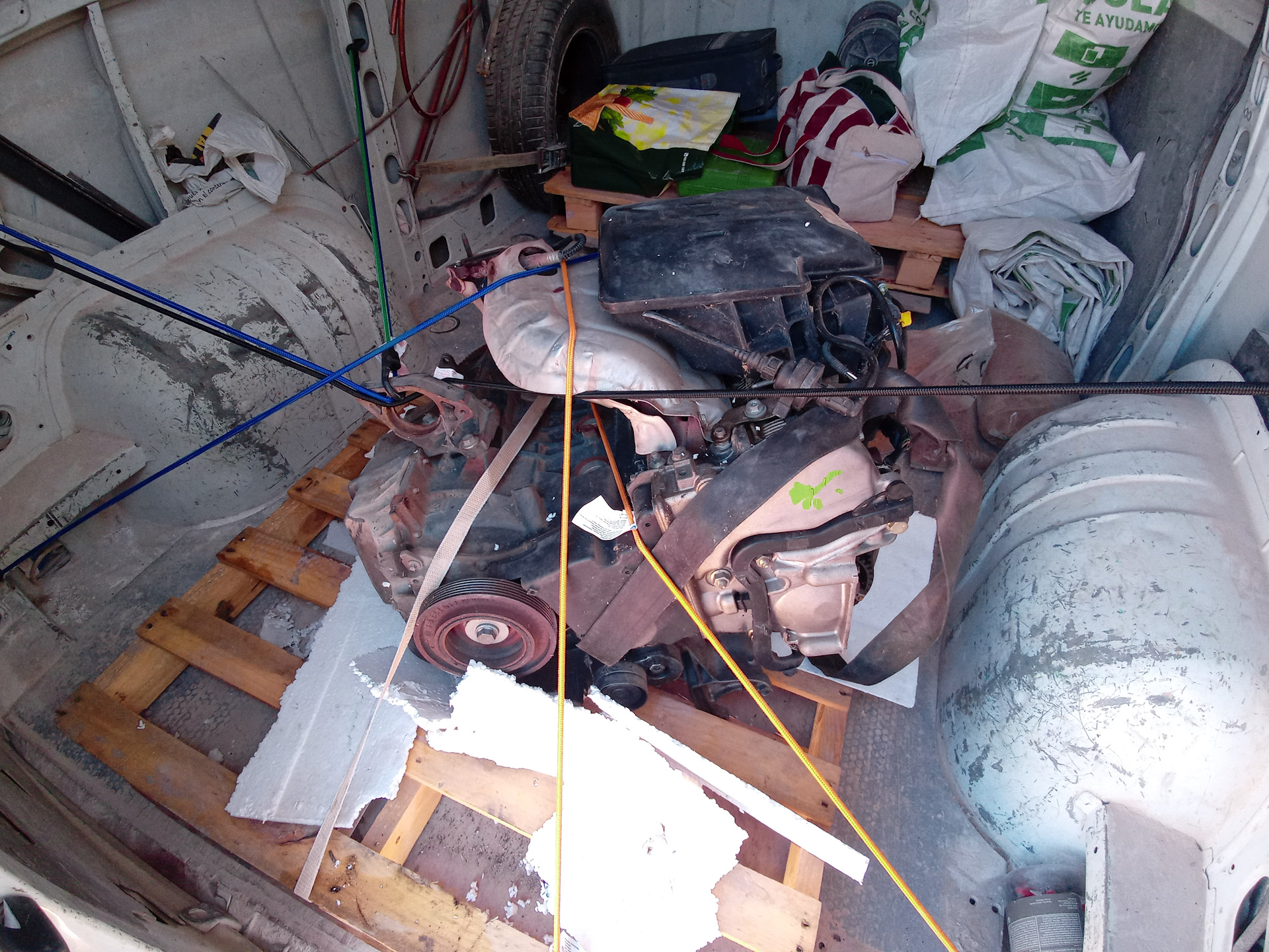 Погнуло клапана… — Renault Laguna II, 1,8 л, 2002 года | поломка | DRIVE2