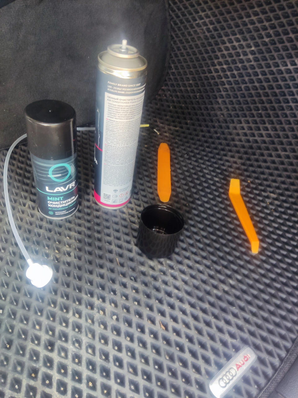 Очистка испарителя кондиционера Audi q7 4m — Audi Q7 (2G), 3 л, 2015 ...