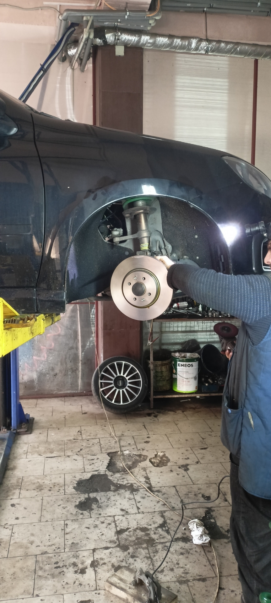 Передние тормозные диски r15 от калины спорт. — Lada Гранта Drive ...
