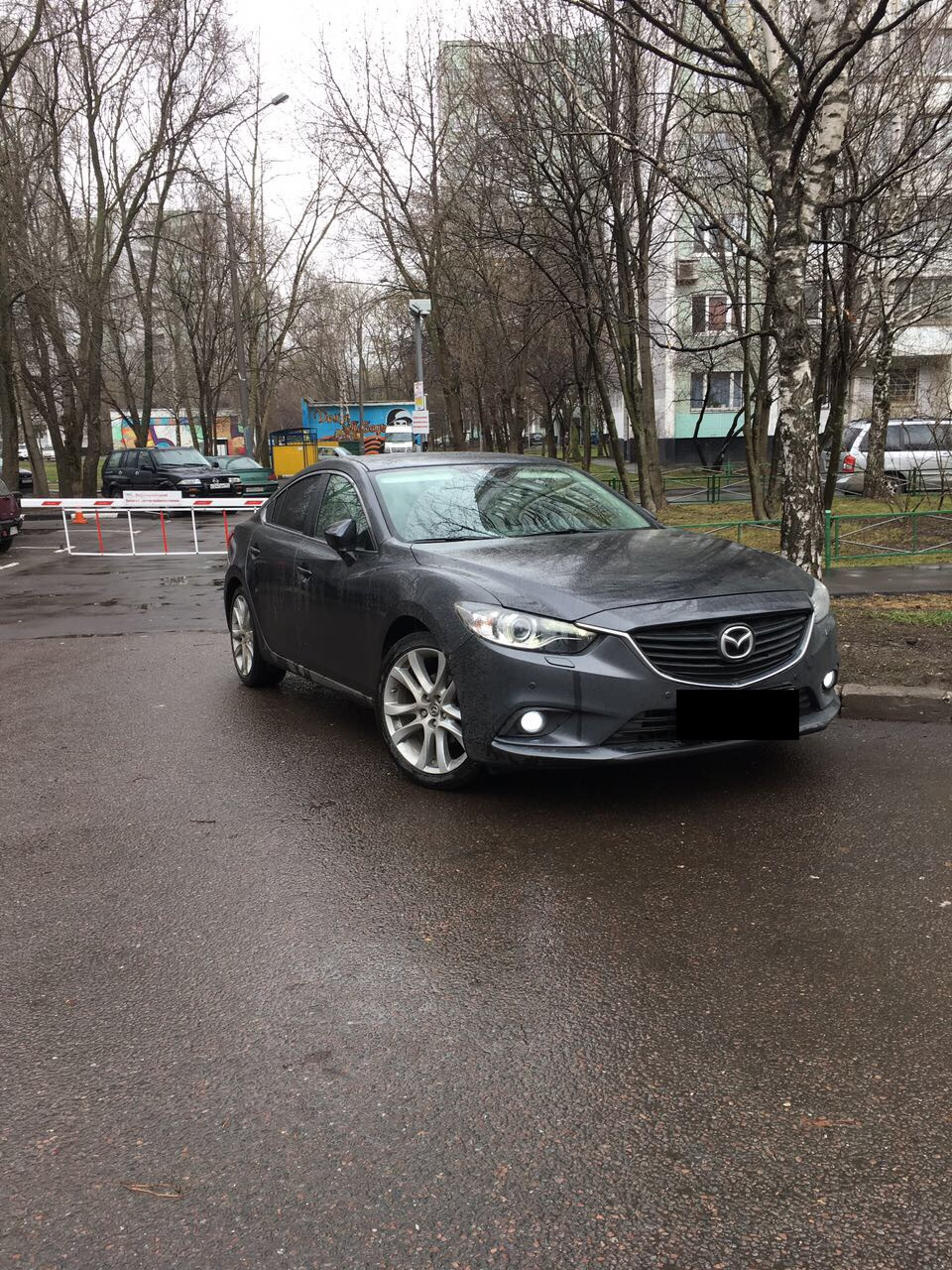 Щелчки, стук при нажатии на педаль тормоза при движении задним ходом: —  Mazda 6 (3G) GJ, 2 л, 2012 года | поломка | DRIVE2