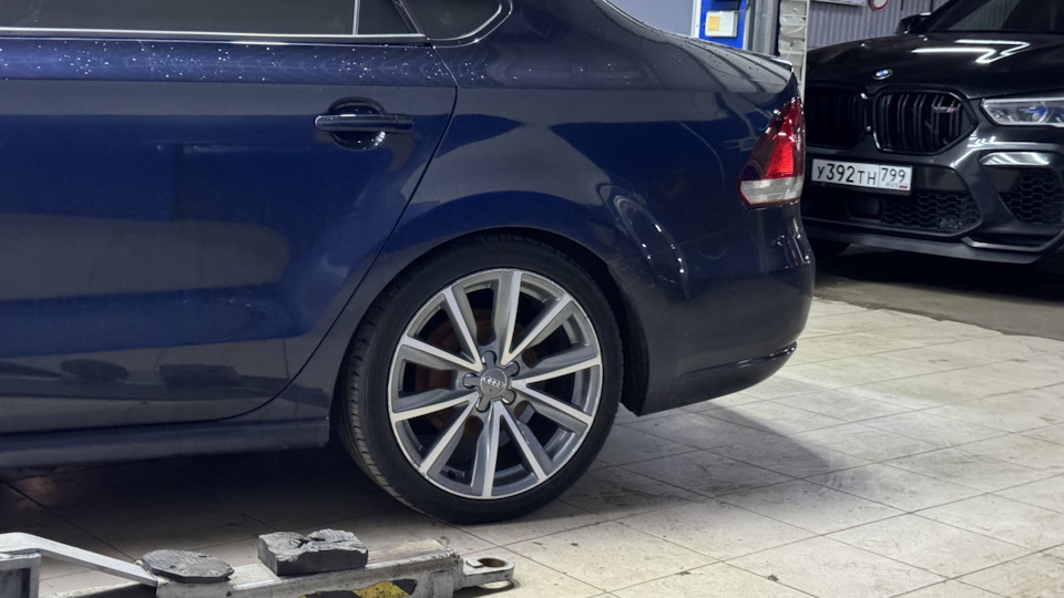 # 85. Накладки на барабаны. — Volkswagen Polo Sedan, 1,6 л, 2013 года ...