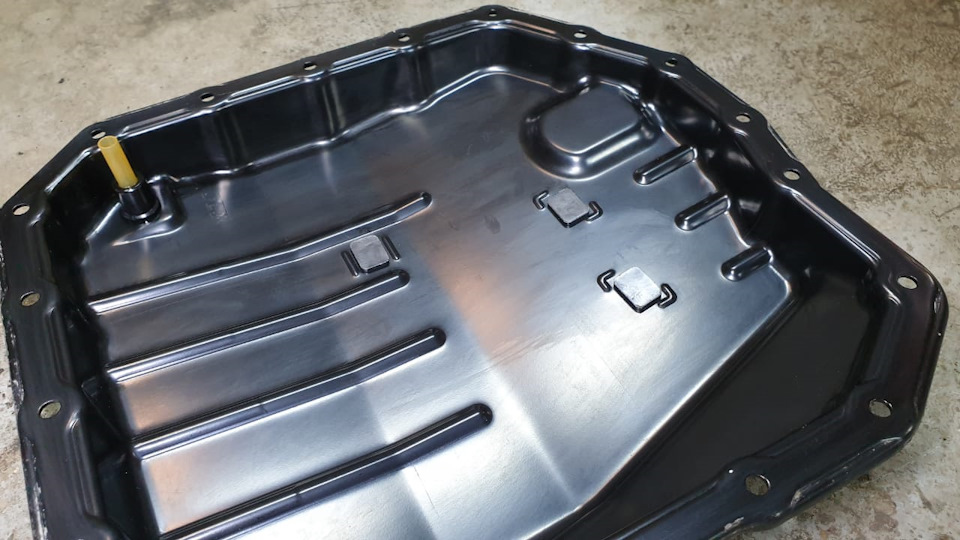 Фото в бортжурнале Toyota RAV4 (IV)