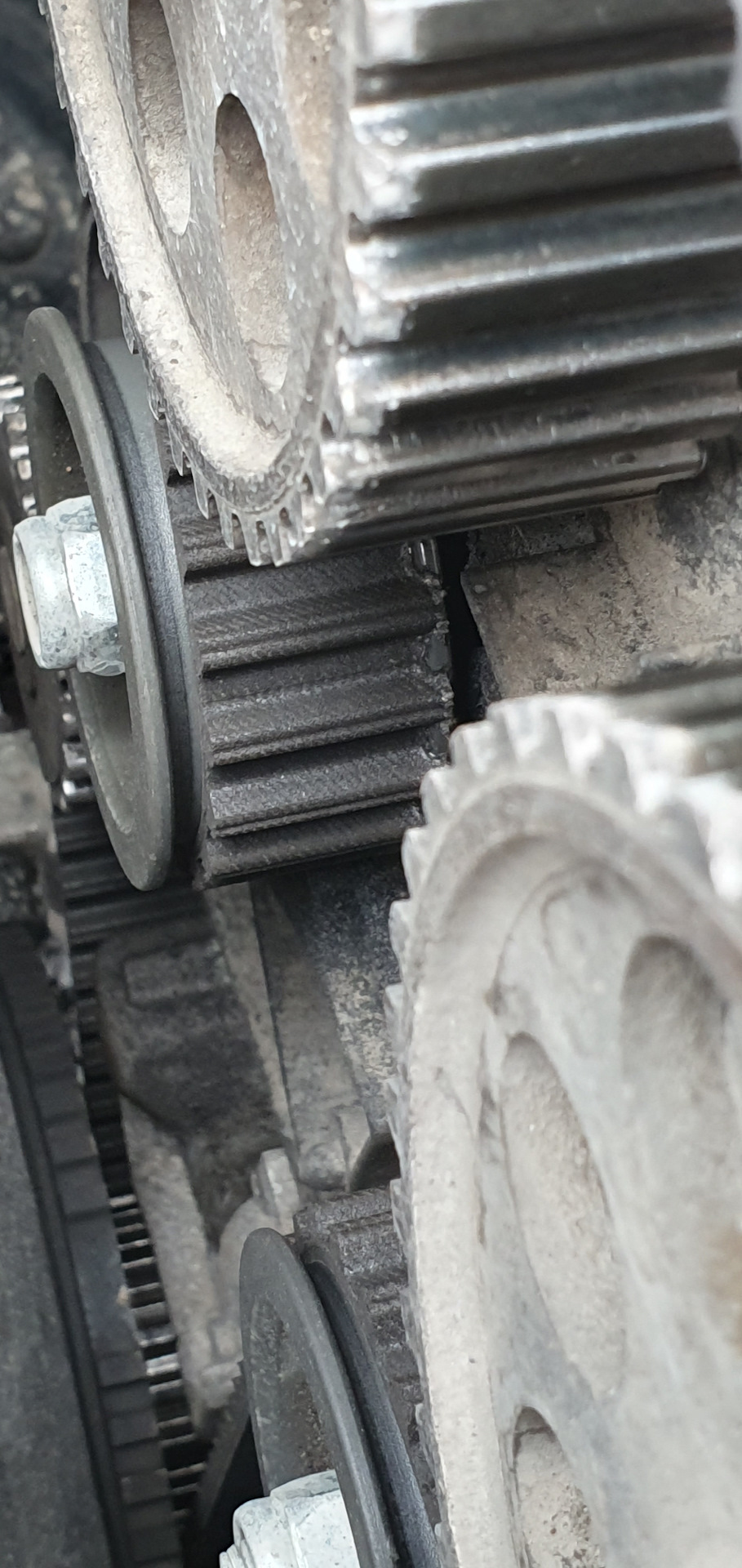 Жрёт ремень ГРМ — Lada 2115, 1,5 л, 2004 года | поломка | DRIVE2