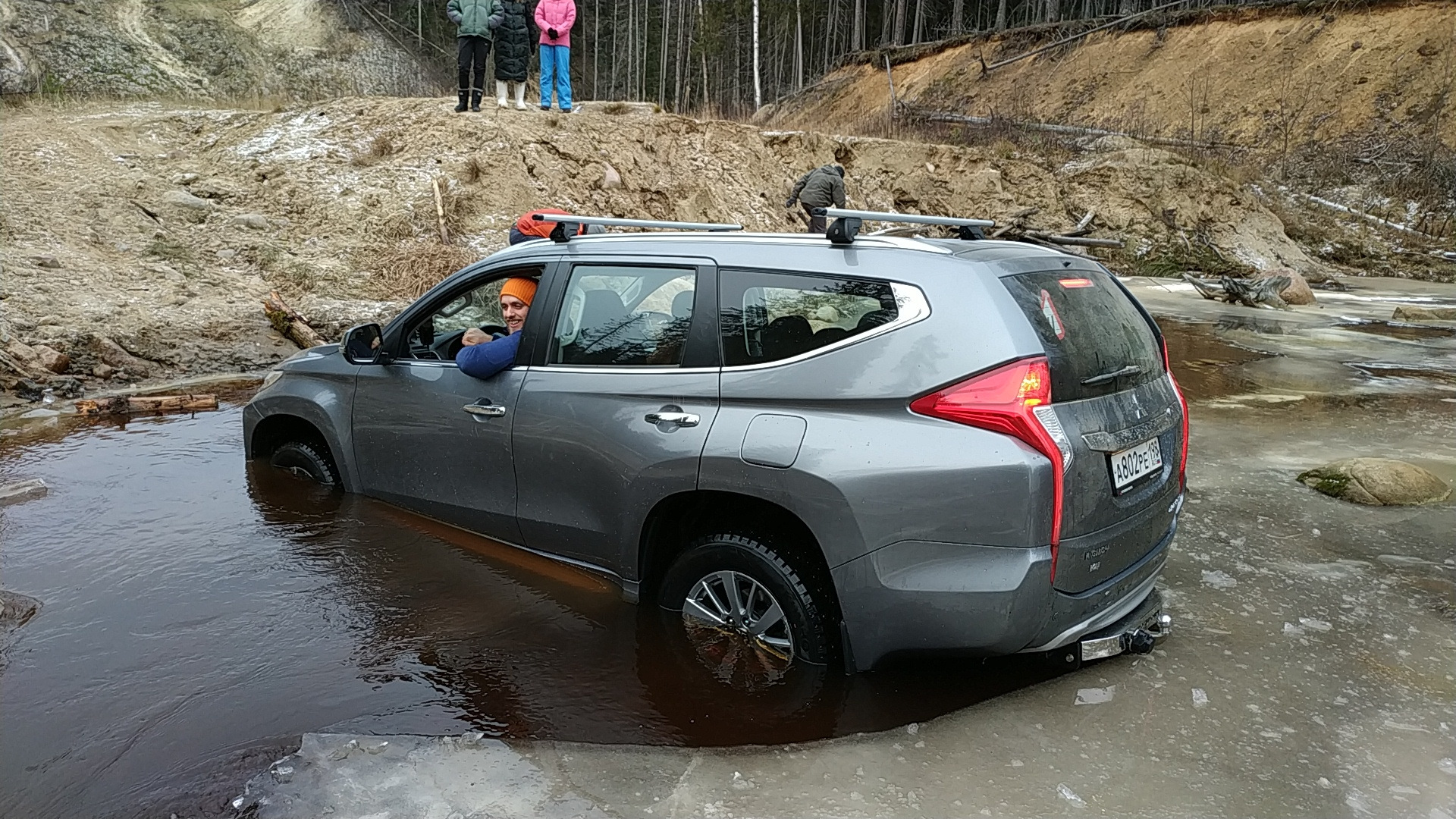 Митсубиси спорт 3. Митсубиси Паджеро спорт 3. Pajero Sport 2018. Mitsubishi Pajero Sport 2.4. Митсубиси Паджеро спорт 3 2018.