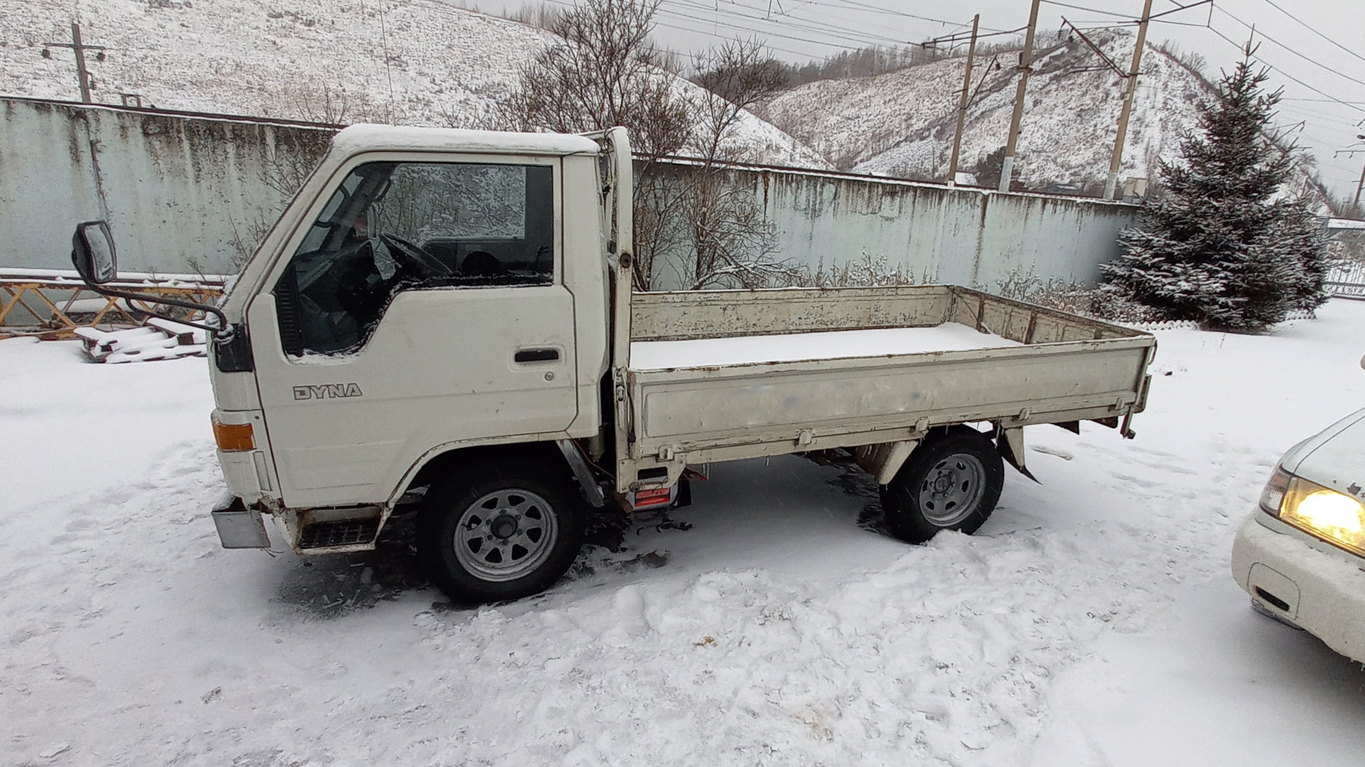 Toyota Dyna 2.4 дизельный 1993 | не хочет но работает на DRIVE2