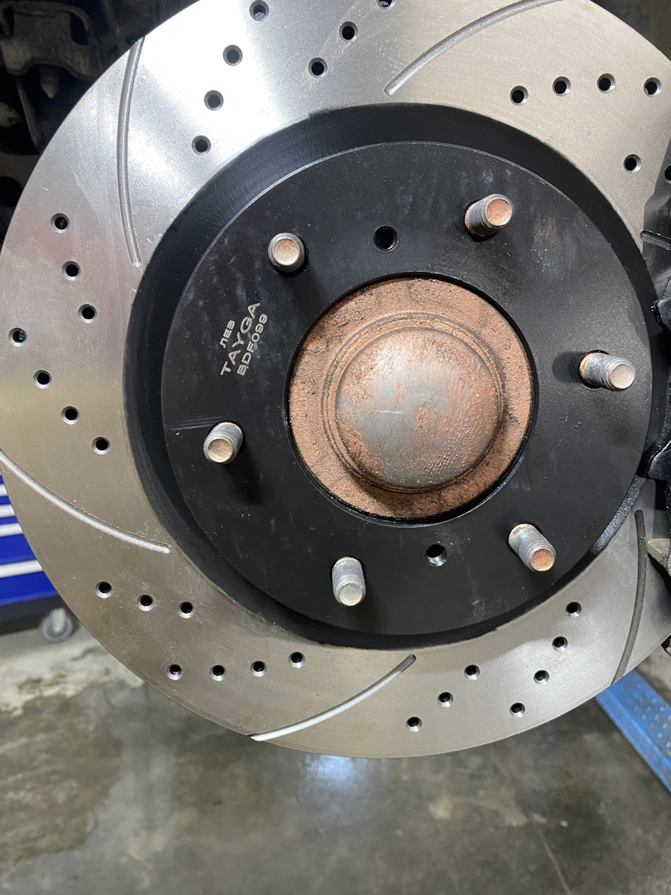 Фото в бортжурнале Mitsubishi Pajero (4G)