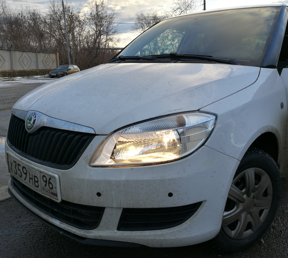 Этапы большого пути (восстановление после ДТП) — Skoda Fabia Mk2, 1,2 л,  2012 года | своими руками | DRIVE2