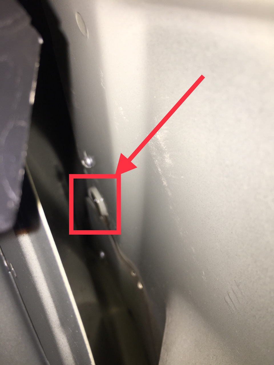 Вода в багажнике — Opel Insignia (1G), 1,6 л, 2014 года | поломка | DRIVE2