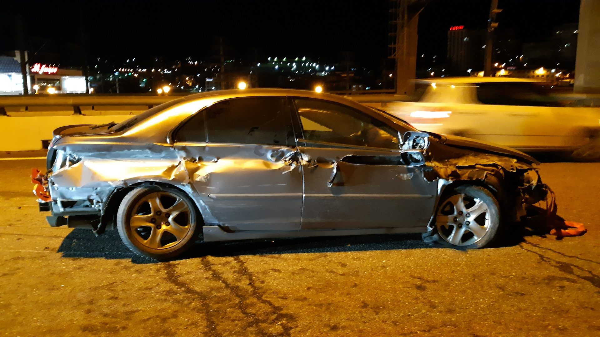 разбитая honda accord. дтп хонда аккорд 7.