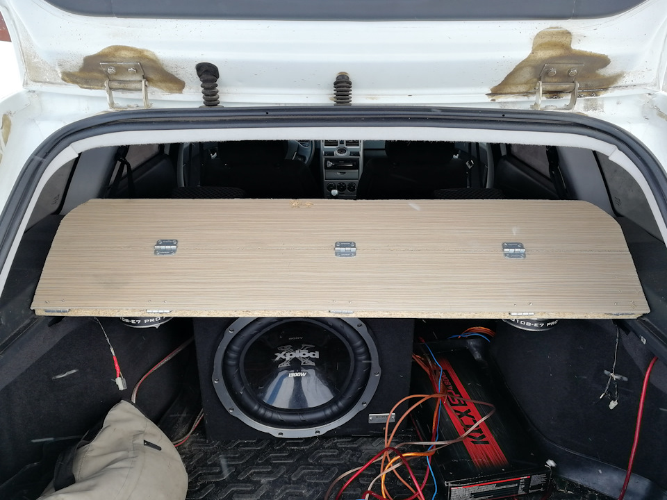 Акустическая полка под эстраду 25 см — Lada Приора универсал, 1,6 л ...