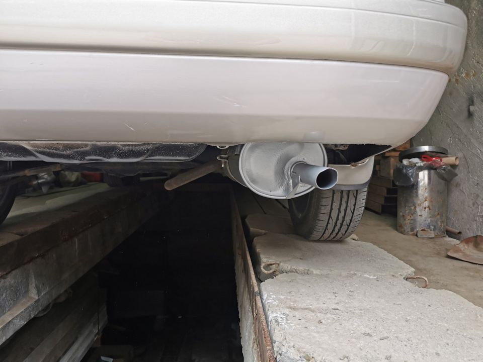 Фото в бортжурнале Toyota Sprinter (110)